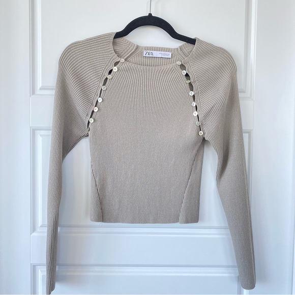 ZARA | Ribbed long sleeve - Picture 1 of 9
